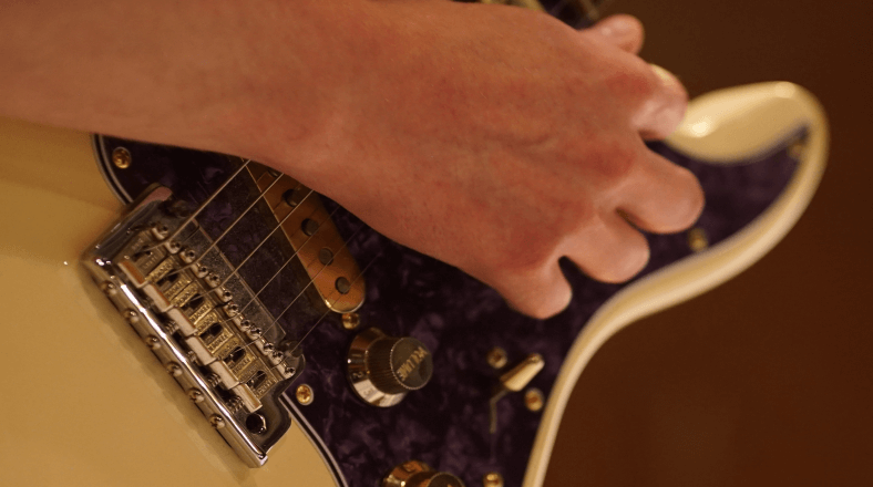 Guitar picking technique speed