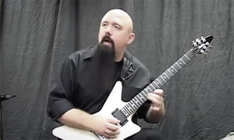 How to play awesome sweep picking licks on guitar by Tom Hess