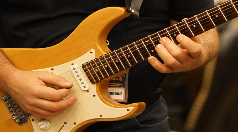 Free Video Guitar Lessons