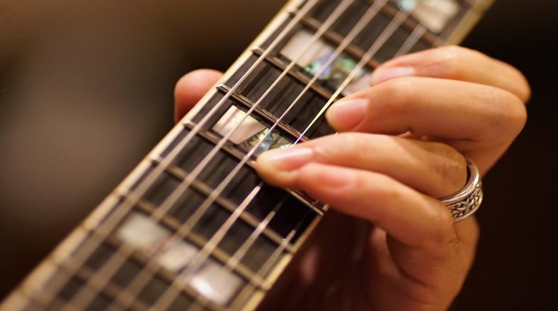Play guitar with feeling