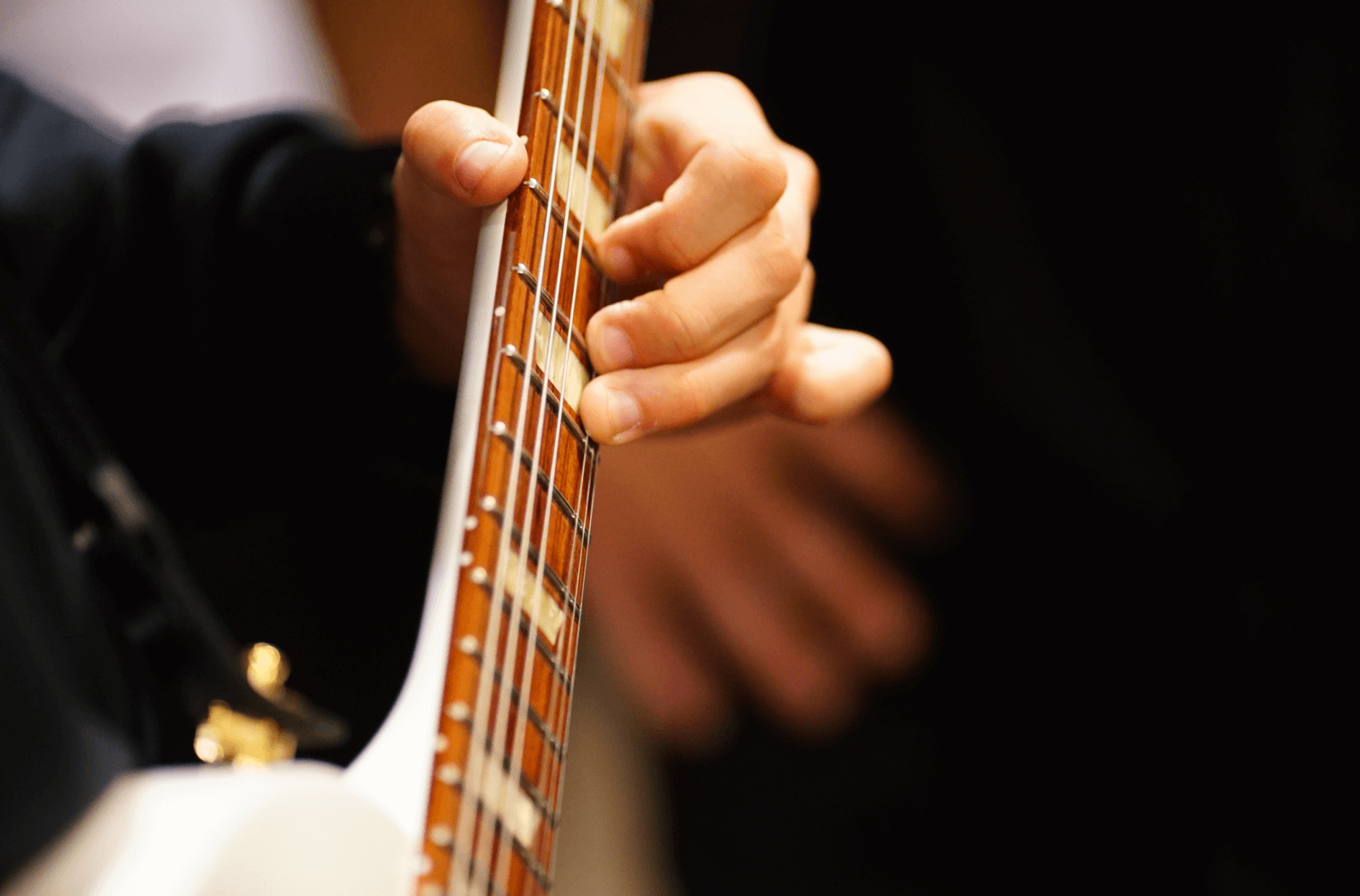 4 Ways To Combine Guitar Speed With Melody In Guitar Solos