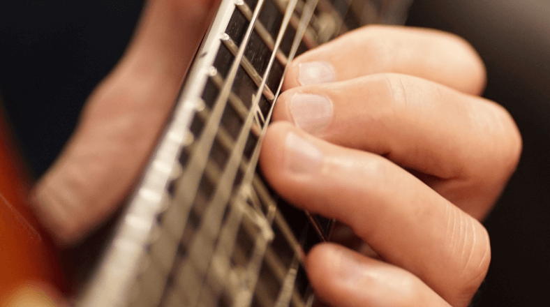 How to practice guitar