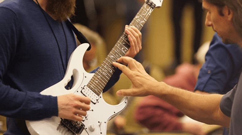 Guitar teaching methods