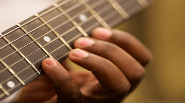 Play Guitar Solos