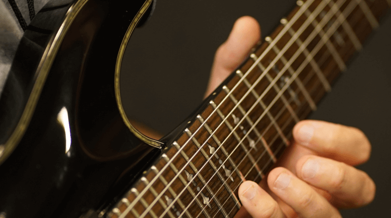 String skipping for guitar