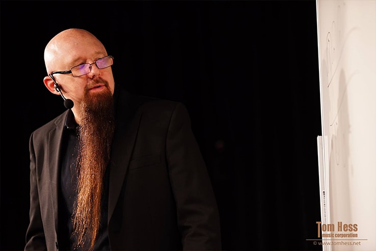 Coach for guitar teachers