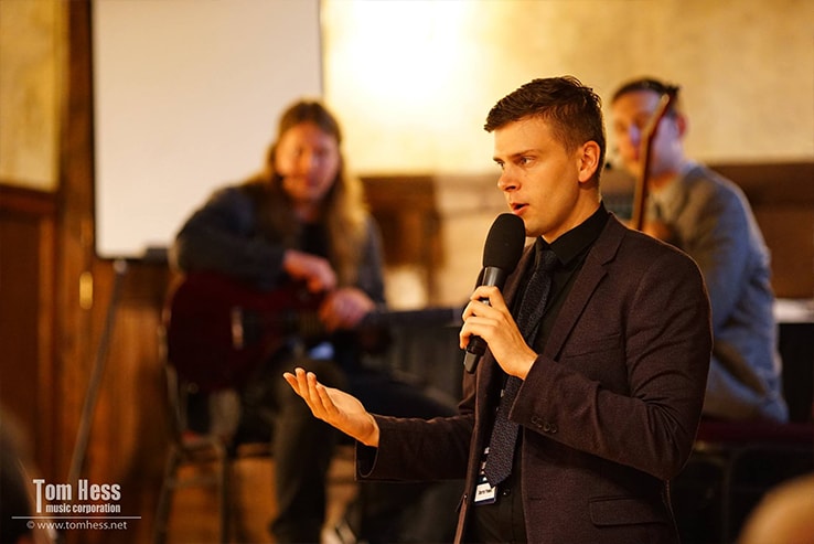 Live training for guitar teachers