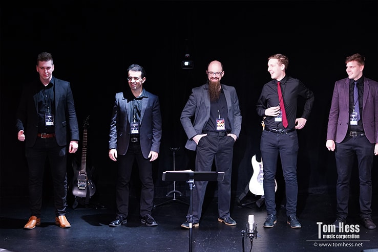 Professional guitar teachers