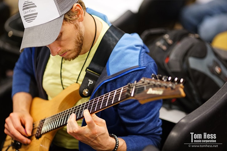 Master guitar fretboard