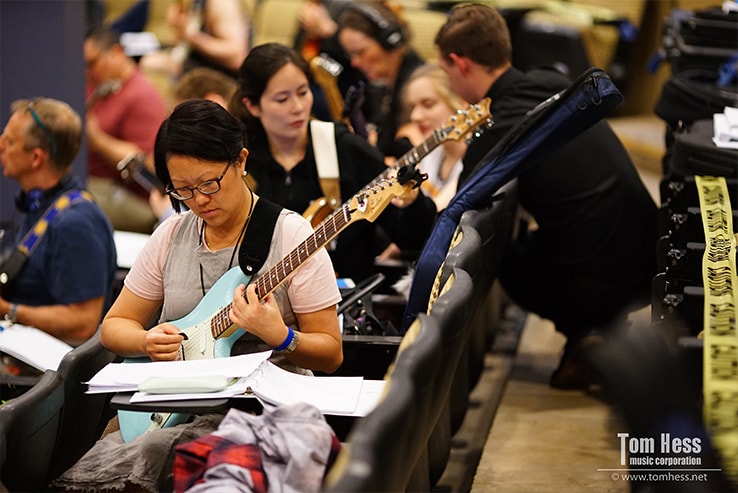 Live instructional guitar class