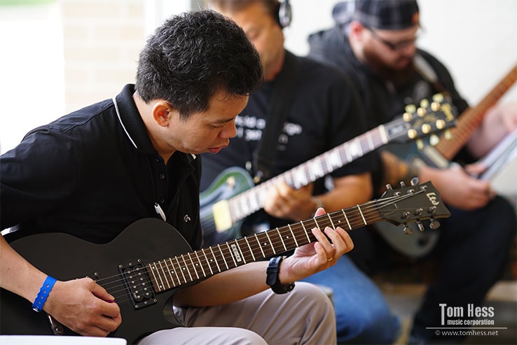 Improve knowledge of guitar fretboard