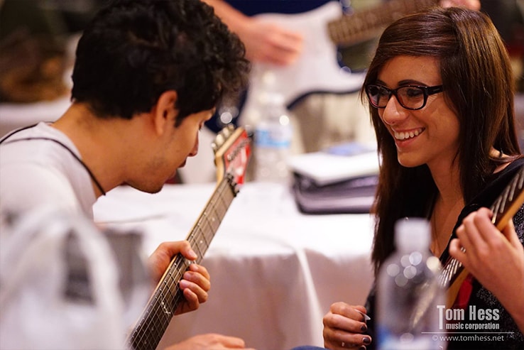 Live guitar training