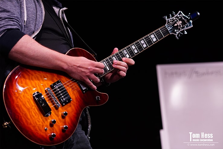 Guitarist shows his skills