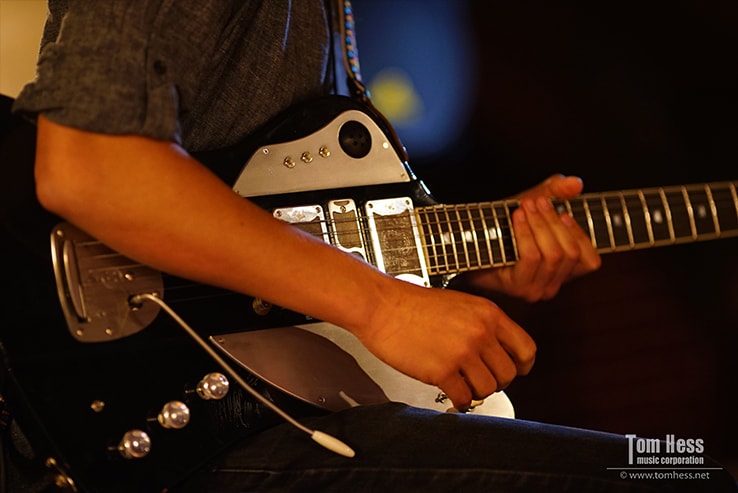 How to practice guitar