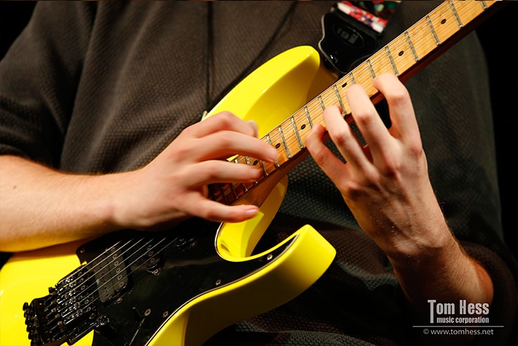 Guitar tapping technique