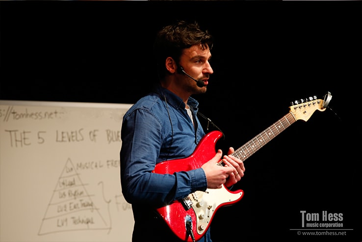 Blues guitar instructor