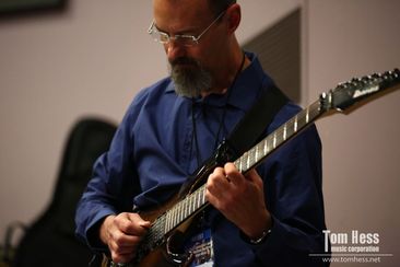 How to play rhythm on guitar