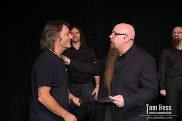 Get a guitar training certificate