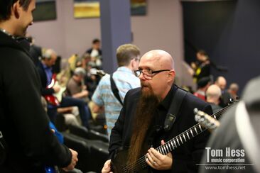 Get help on guitar technique