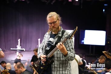 Electric guitar classes