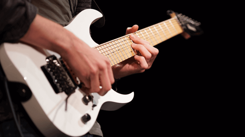 How To Play Better Guitar Solos
