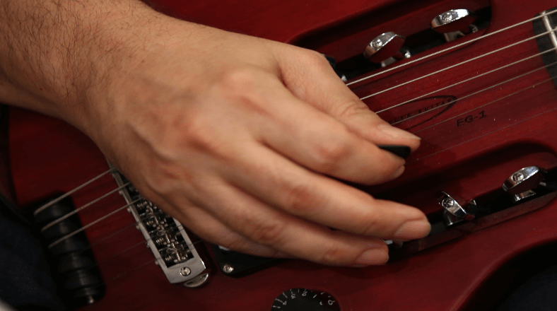 How To Play Guitar With Fast Speed