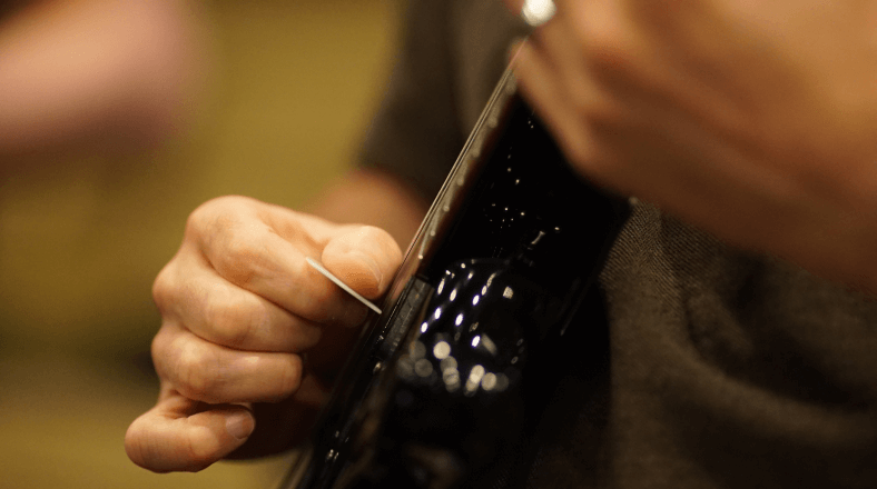 Sweep picking guitar mastery