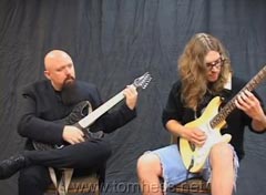 Tom Hess Teaching Rock Guitar